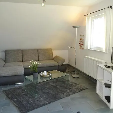 Apartment Amazing In With 2 Bedrooms