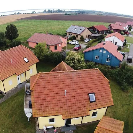 Amazing In With 2 Bedrooms Boiensdorf