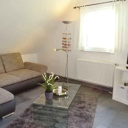 Amazing In With 2 Bedrooms *